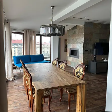 Wawel Panorama * Krakow